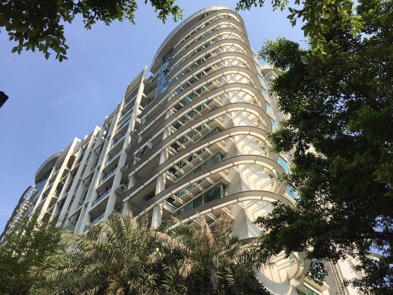 港丽豪园 户型方正实用 花园小区