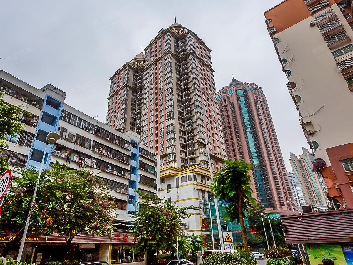 精装两房 290万 满五 急售 厅出阳台,深圳罗湖人民南集建国际名园二手