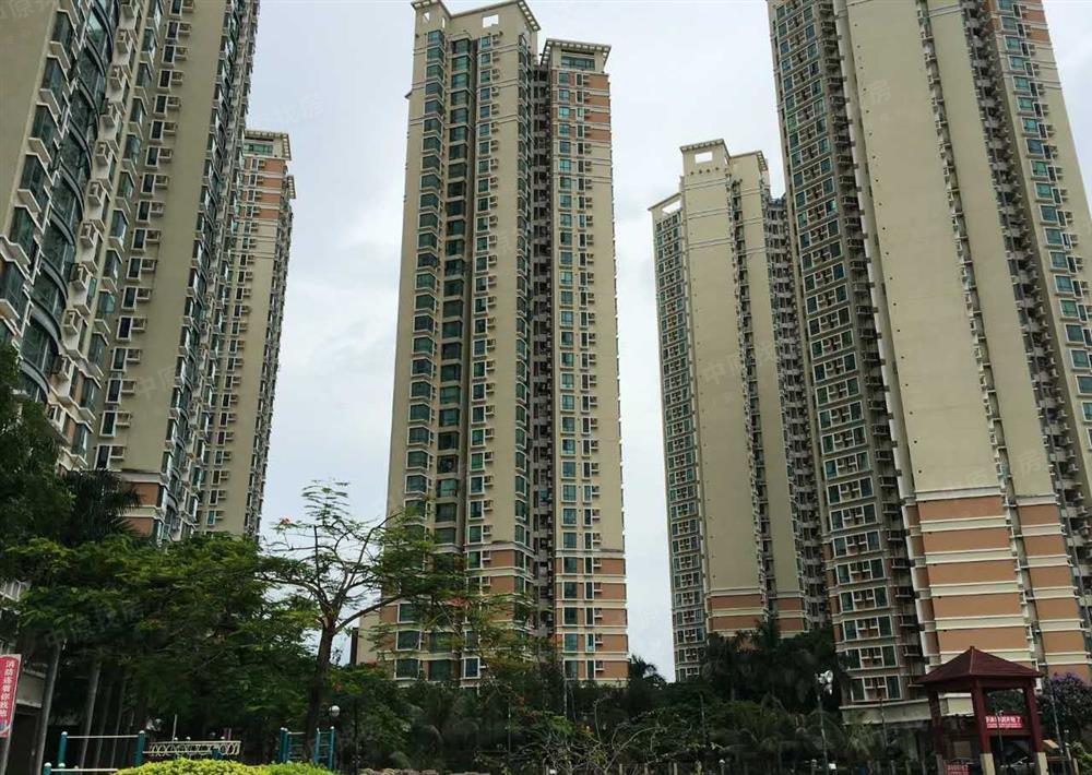 君逸华府【31楼景观好装修好420万诚心出售,收租6000】深圳二手房